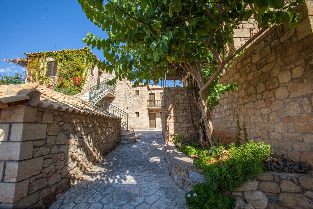 Kolokotronis Hotel & Spa Stoúpa Dış mekan fotoğraf