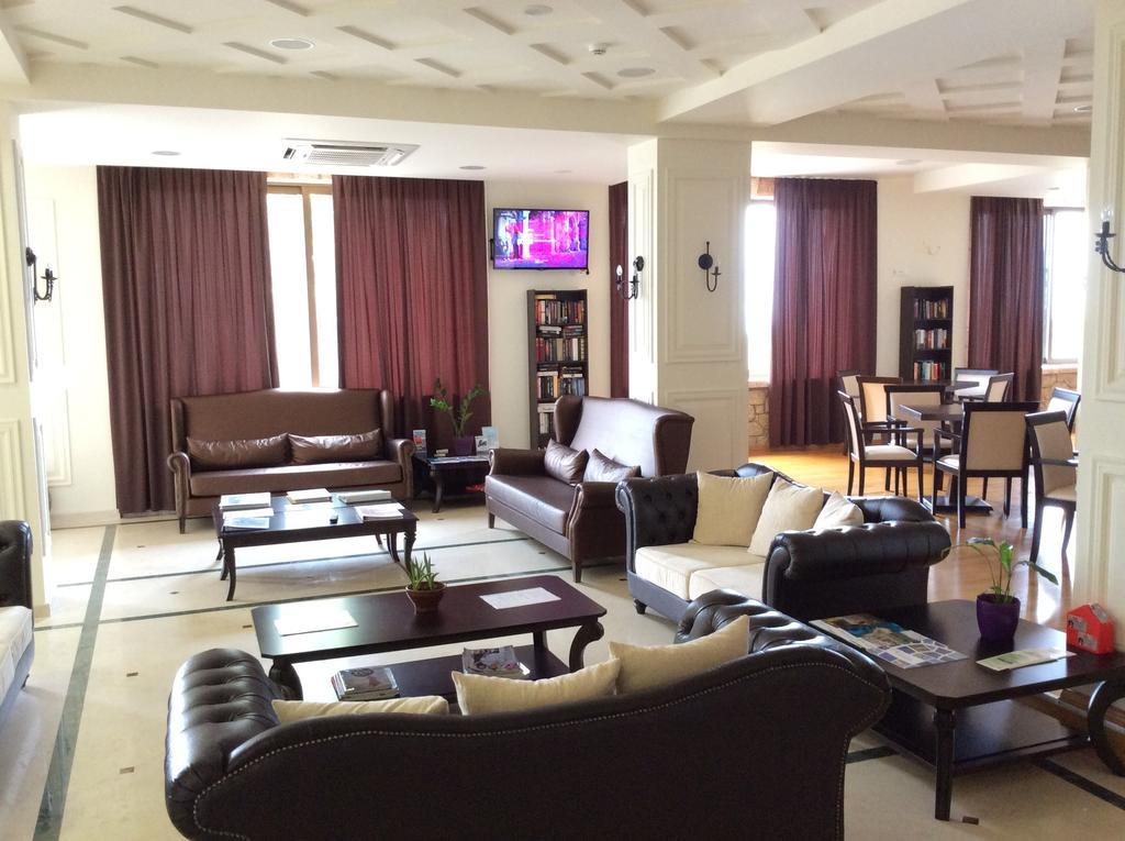Kolokotronis Hotel & Spa Stoúpa Dış mekan fotoğraf