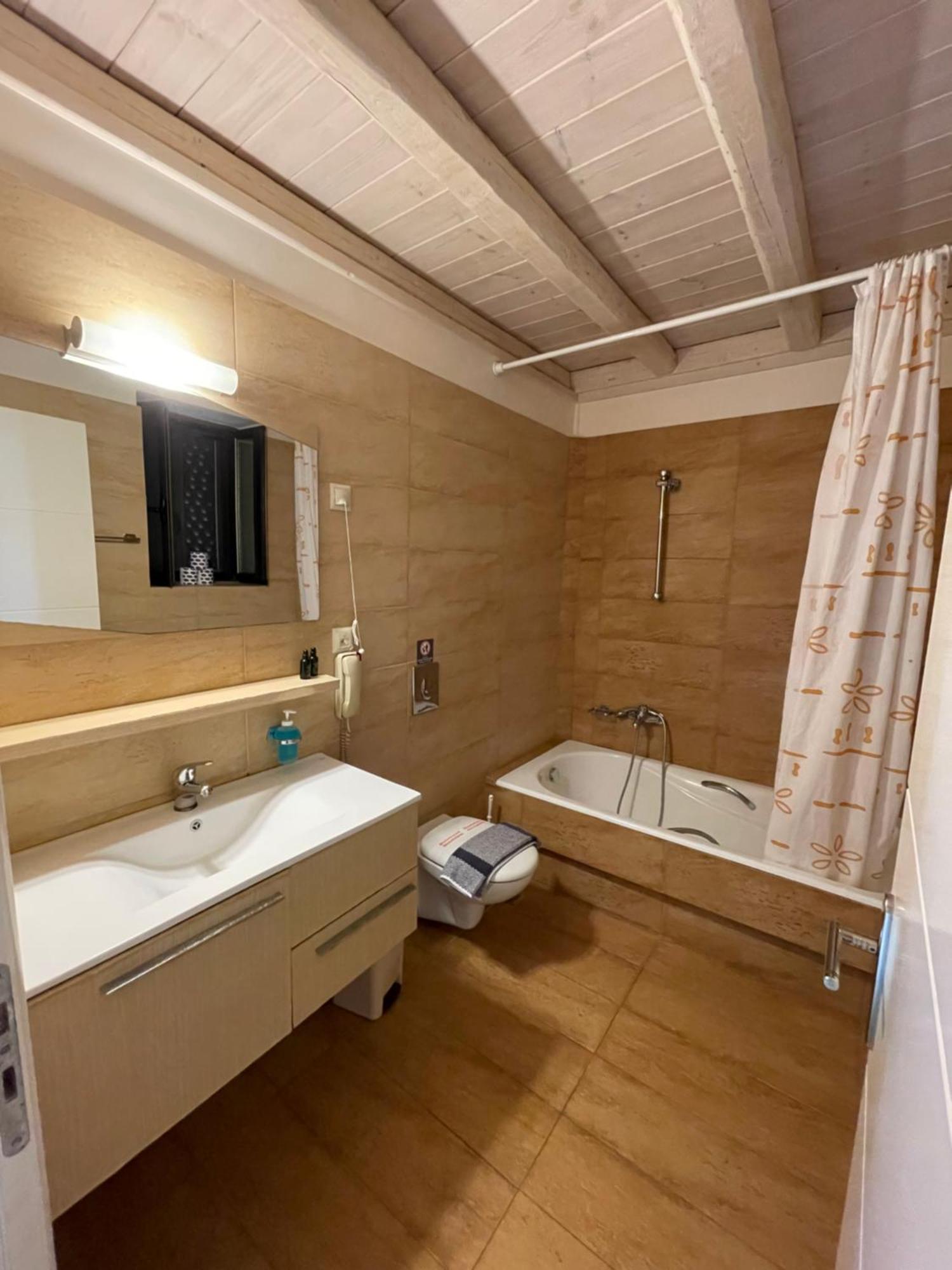 Kolokotronis Hotel & Spa Stoúpa Dış mekan fotoğraf